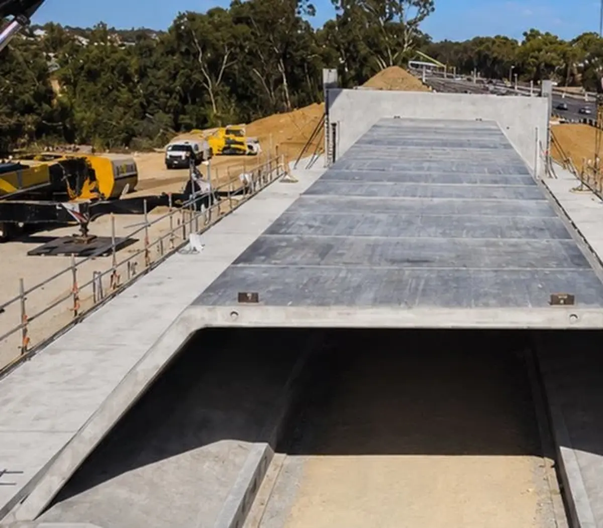 precast-manufacture-and-installation-card-1200x1050